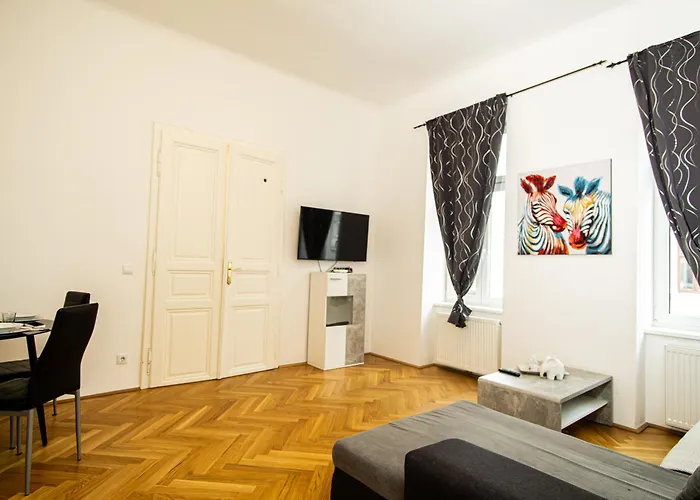Raimond Apartamento *
