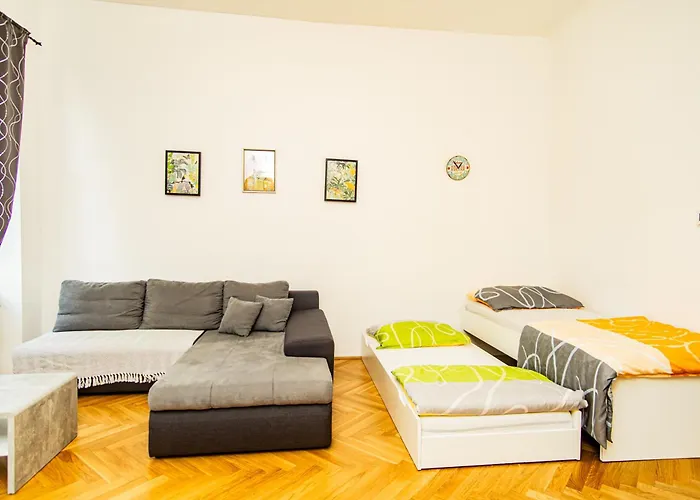 Raimond Apartamento *